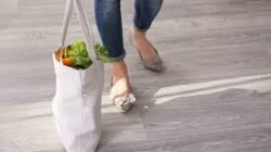 Strategi Belanja Bijak Dengan Membawa Tas Sendiri Demi Mengurangi Sampah Kantong Plastik